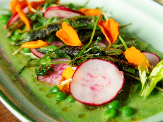 1Spring pea and radish dish