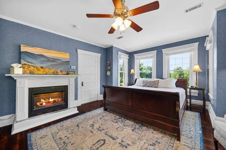 Shenandoah Room
