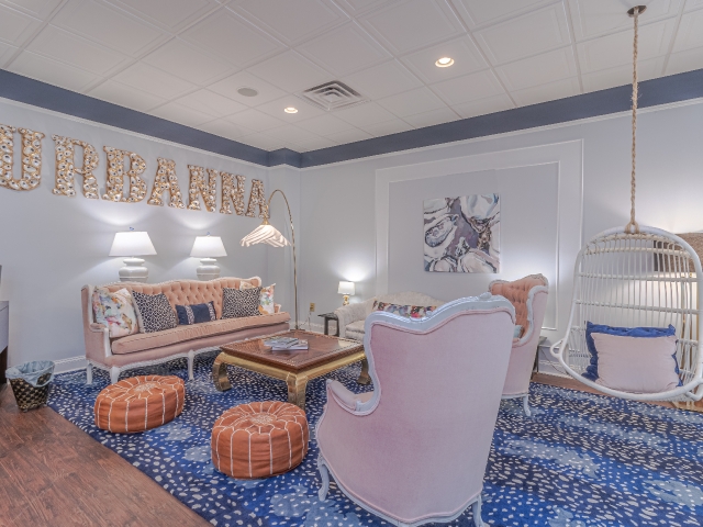 The Chesapeake Inn lobby living room