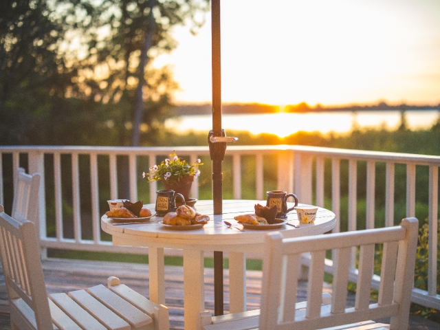 sunrise breakfast on the deck