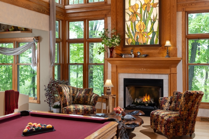billiards room