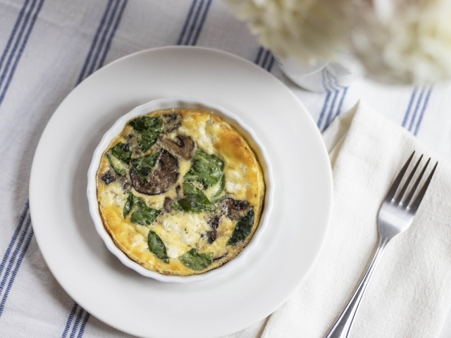 Spinach and Mushroom Crustless Quiche