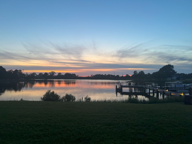 Sunset over Tabbs Creek