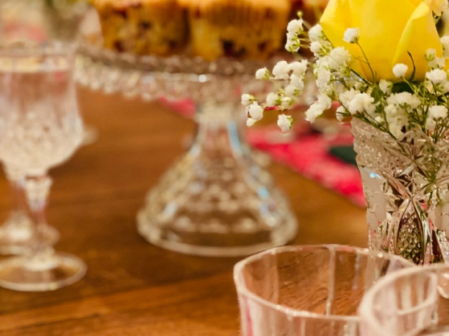 Breakfast here isn’t just served—it’s curated, warmed by morning light and made to feel like home