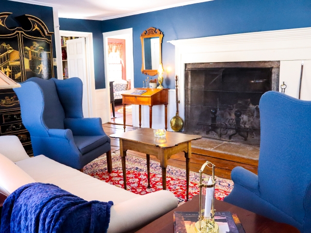 1807 Living Room