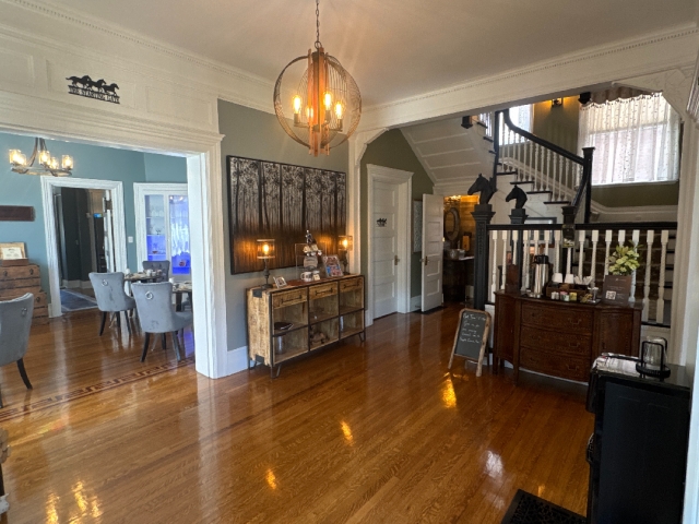 Foyer - 1