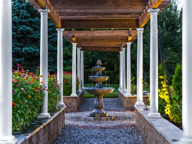 Colonnade Walk