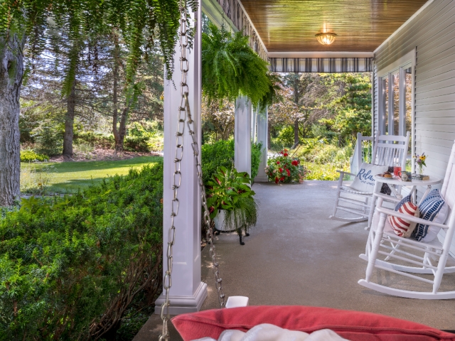 Front Porch Summer Vibes