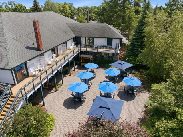 Garden Courtyard at The Lodge
