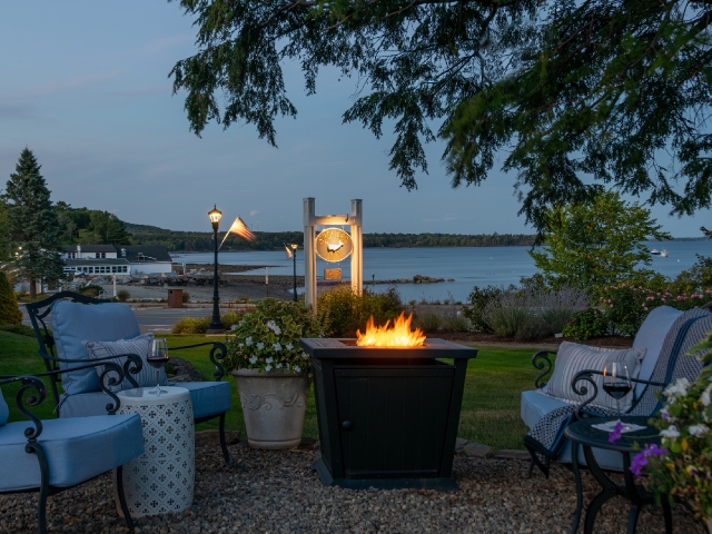 Fire pit and harbor