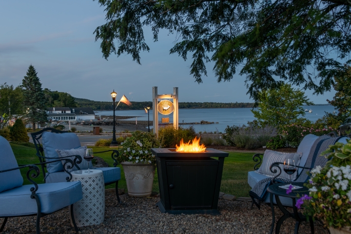 Fire pit and harbor