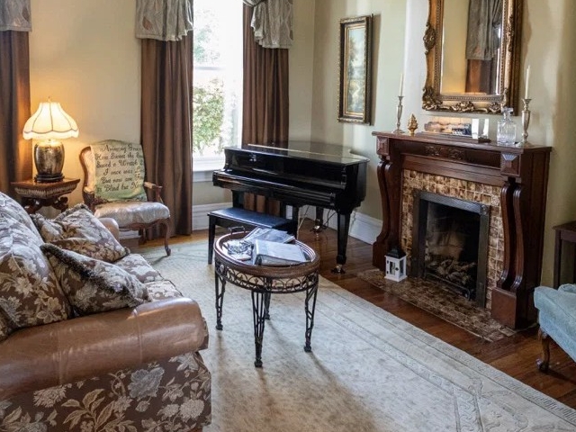 sitting room